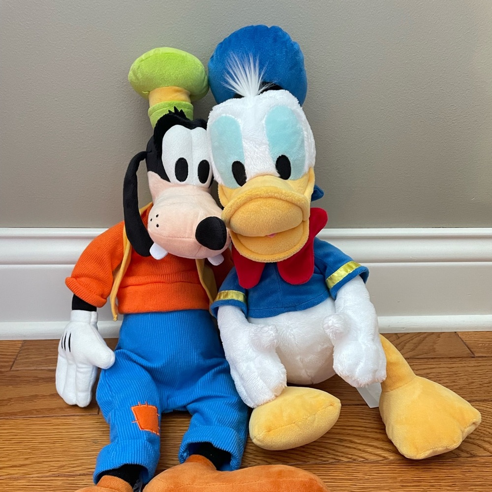 Disney World Plush Goofy & Donald